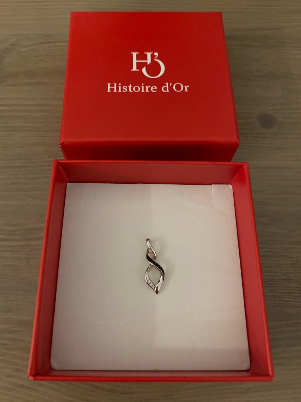 Silver Twisted Infinity Pendant with Clear & black Stones - Silver